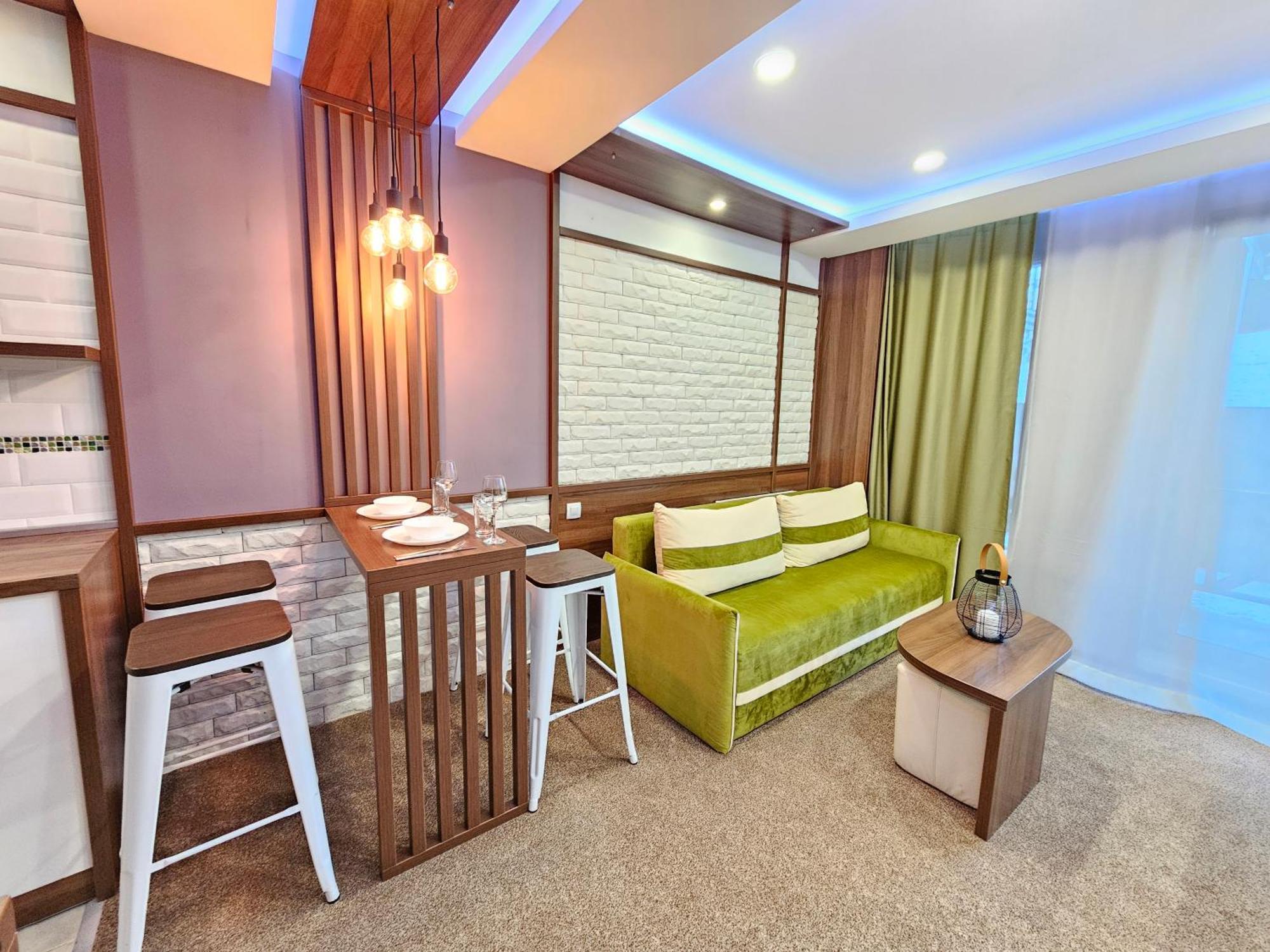 Elegant Studio In Top Bansko Location - Ski & Relax By Flat Mаnager 外观 照片